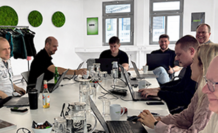 Professionelle VARIO Schulungen für Unternehmen und Partner VARIO Partner-Schulung und gemeinsamer Workshop zur Warenwirtschaft
