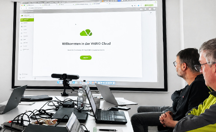 VARIO ERP Schulung und Software-Einführung vor Ort VARIO Schulung mit Präsentation zur ERP-Software im Seminarraum